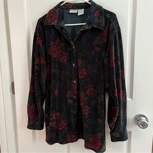 Capacity Knits Button Up Velvety Shirt Size L